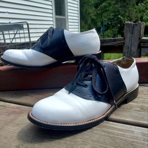 Re-mix Classic Vintage Saddle Shoes Womens Size 7.5 Medium